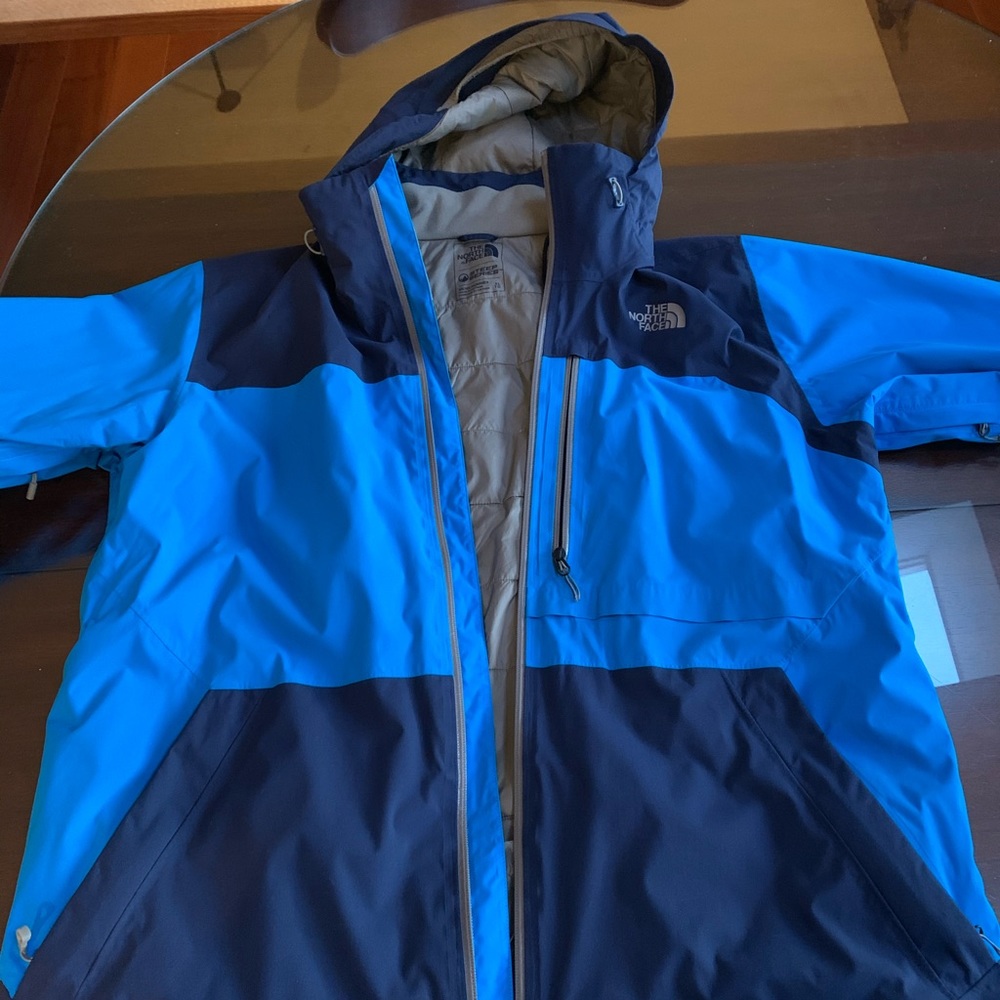 Men’s North Face Jacket